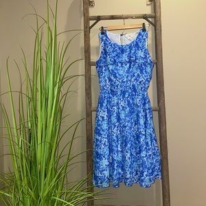 Cato floral dress cinched waist line 🕊